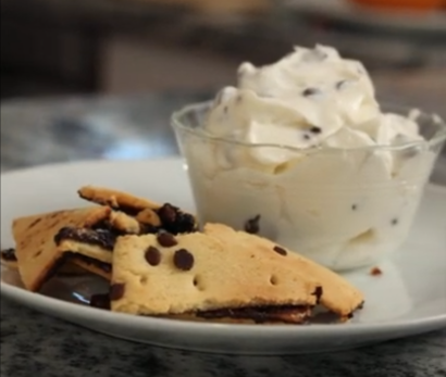 Gluten Free Cannoli Chips & Dip