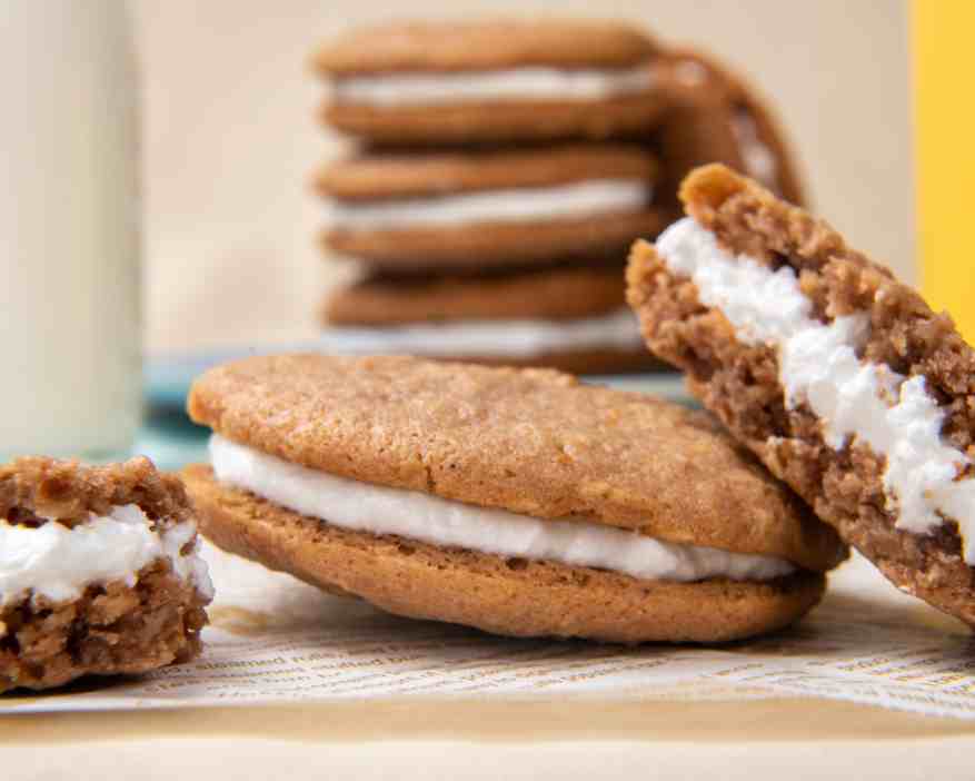 Oatmeal Creme Pies