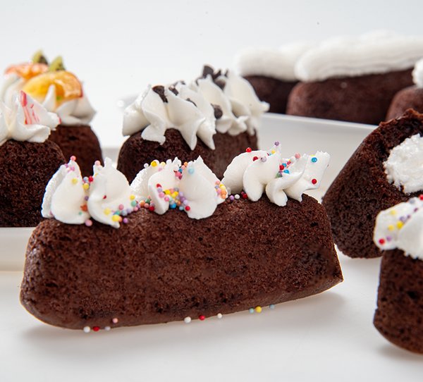 Gluten Free Chocolate CrÃ¨me Cakes Katz Gluten Free